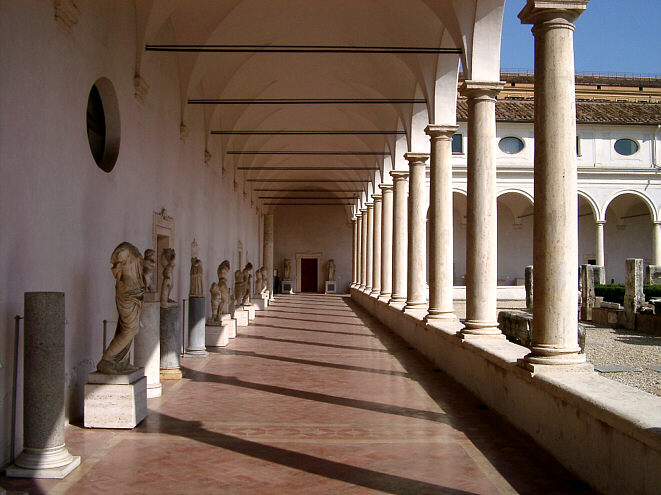 Michelangelo's courtyard in Terme di Diocleziano