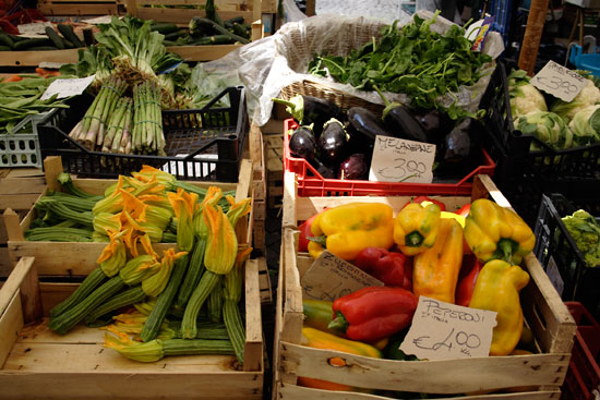 Vegetables in Campo dei Fiori.