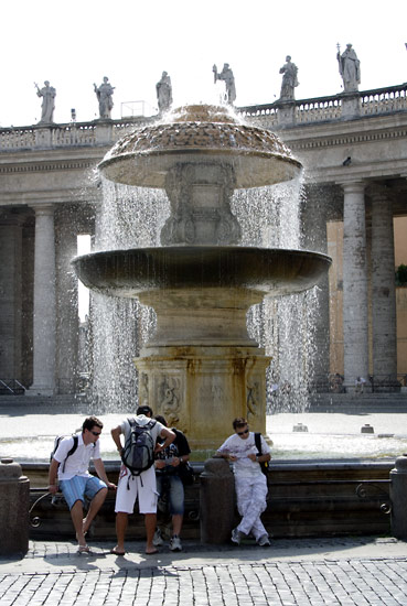 Fountain in St. Peter's Square