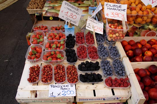 Berries and fruit at the Rialto market.