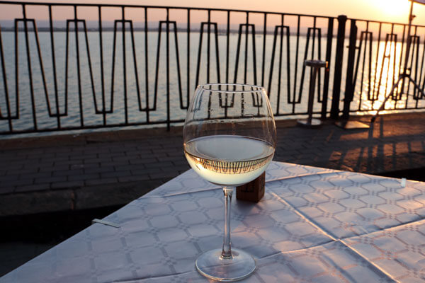 Aperitif med havudsigt