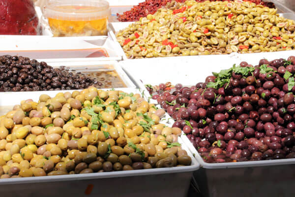 Oliven i dynger p� markedet